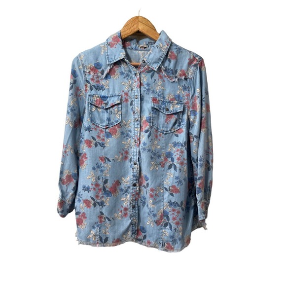 Reba Tops - Reba Soft Denim Snap Front Long Sleeve Shirt Size Large